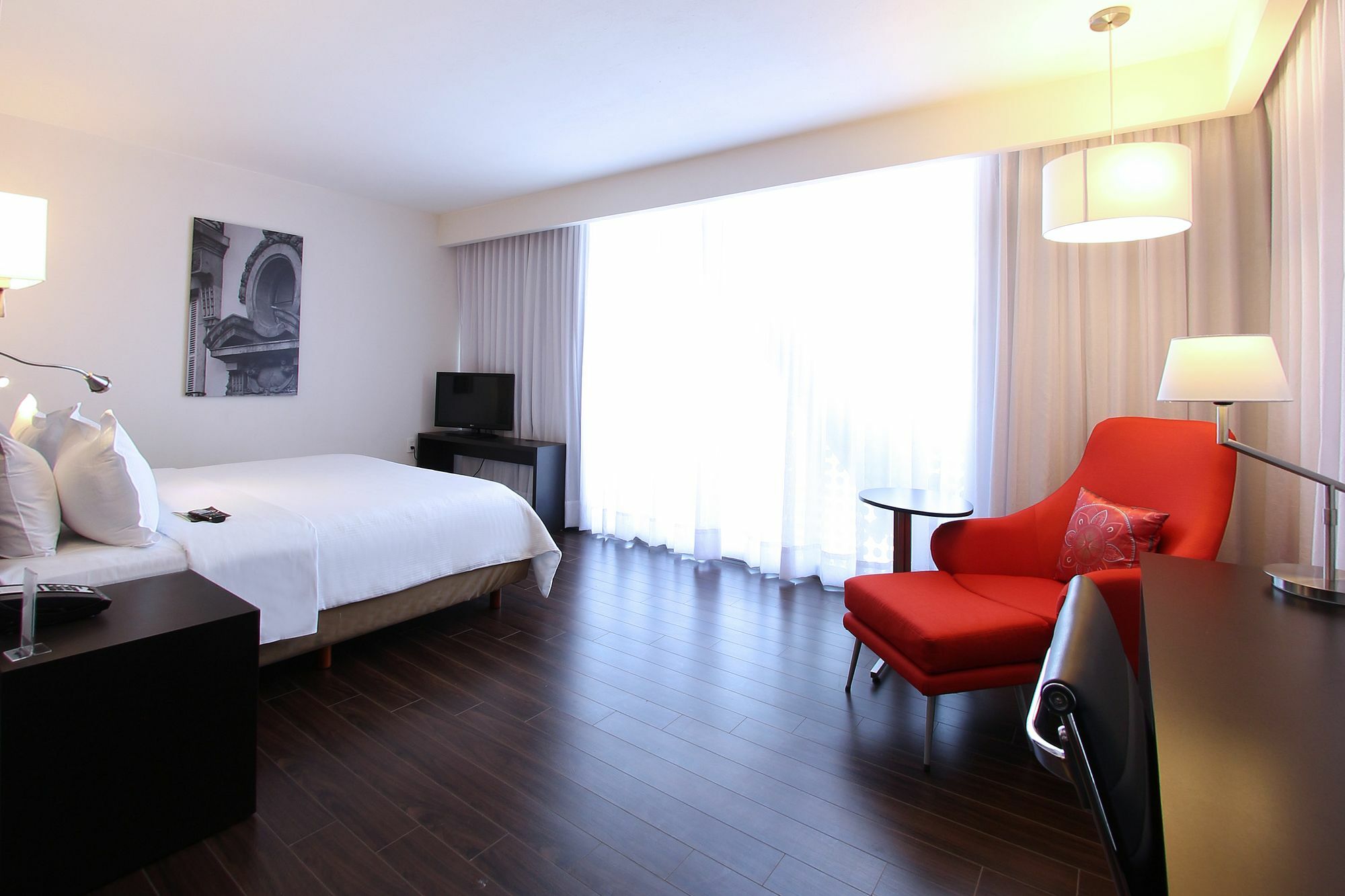 Fiesta Inn Express Queretaro Constituyentes Экстерьер фото