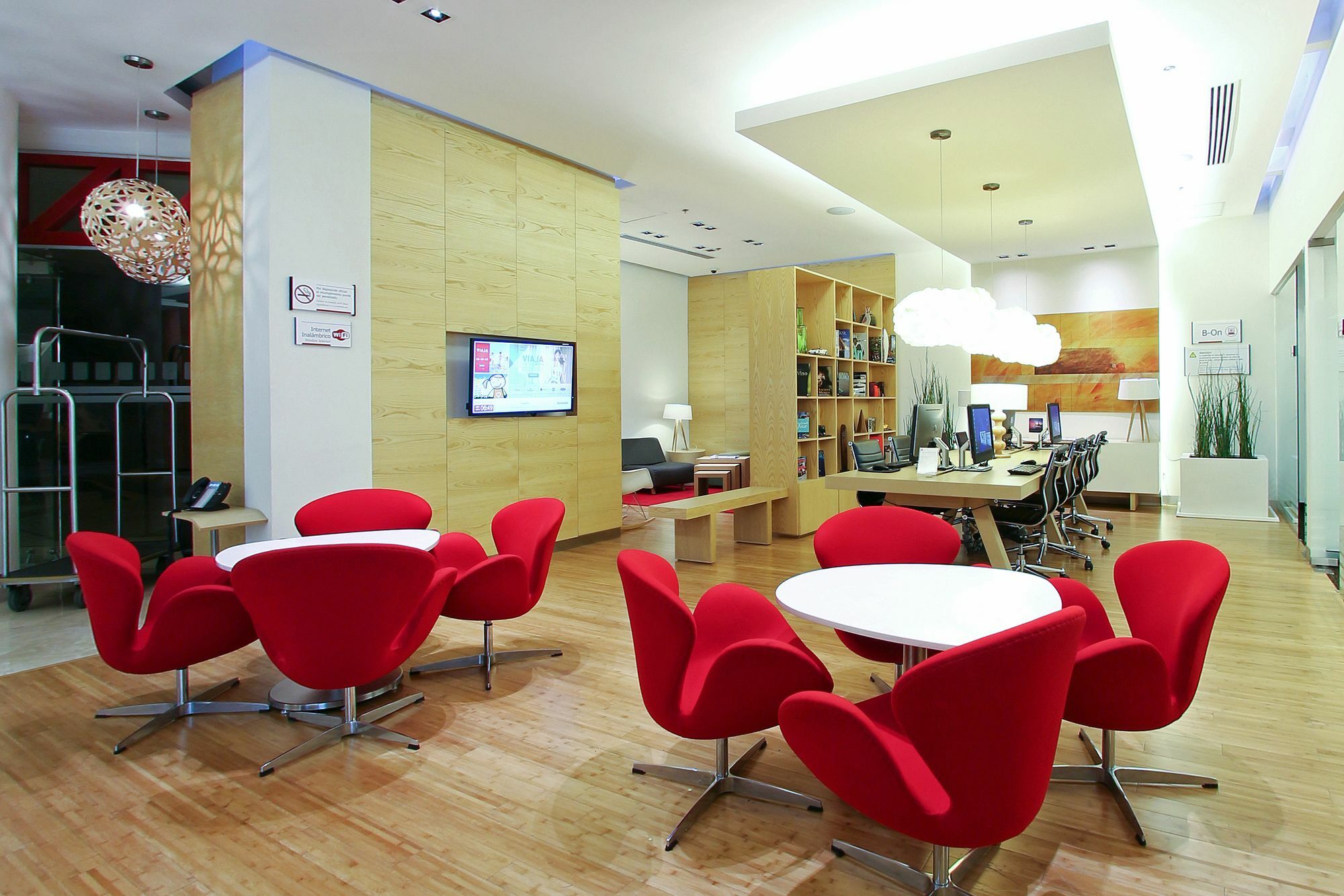 Fiesta Inn Express Queretaro Constituyentes Экстерьер фото